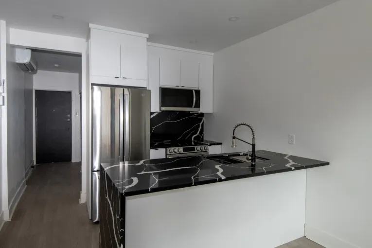 Photo 3 室 + 阳台