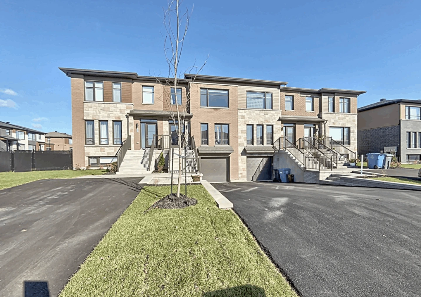 Longueuil - Townhouses-0