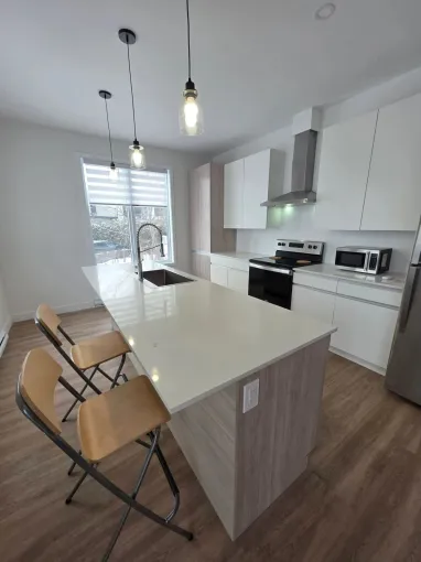 Photo 5 1/2